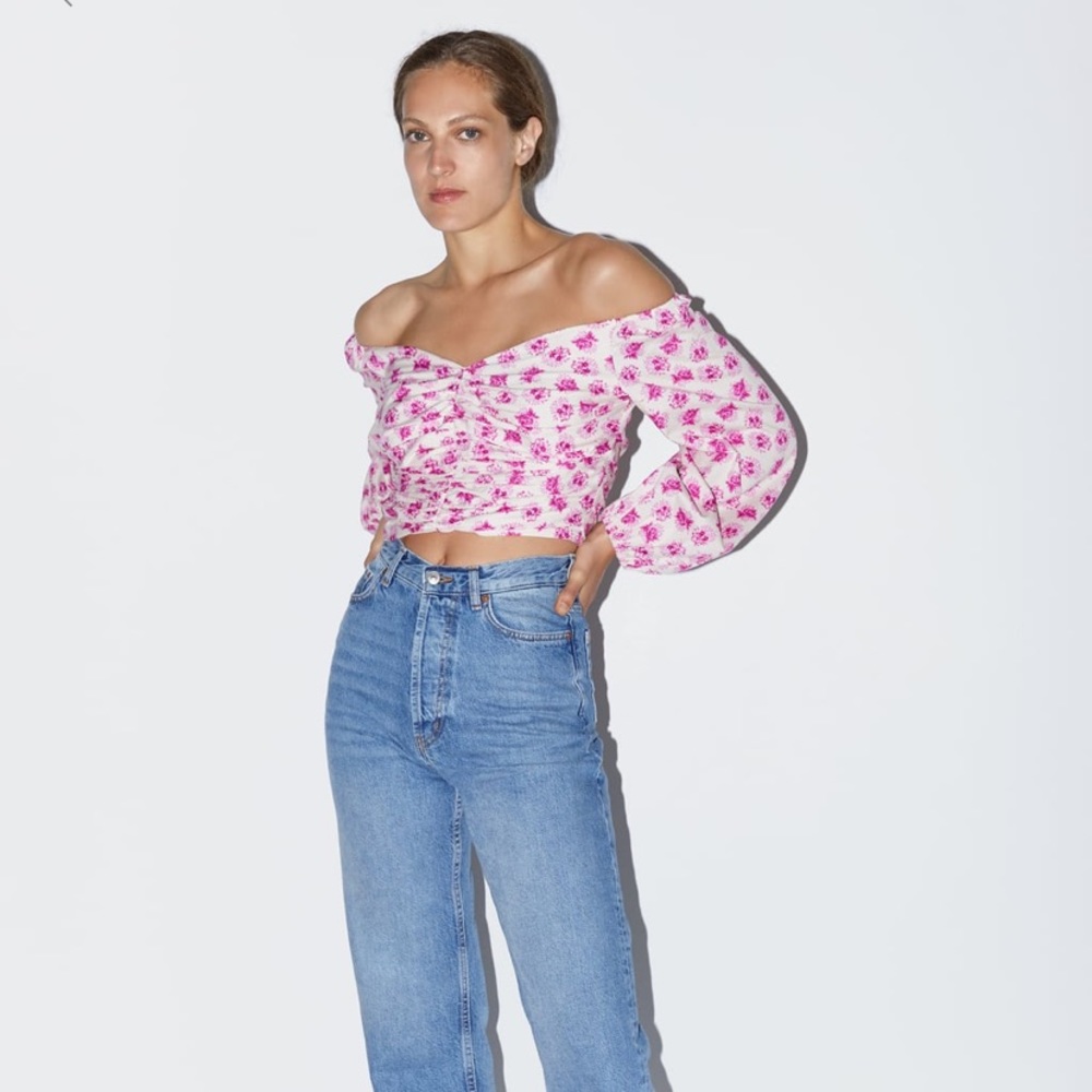 Zara pink cropped top